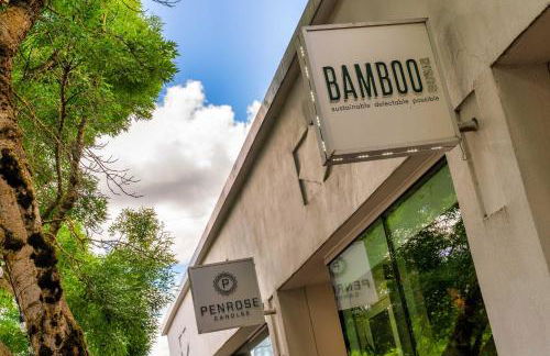 Stay Portland - The Tiny Oasis Steps to Local Coffee & Restaurants - Photo 13