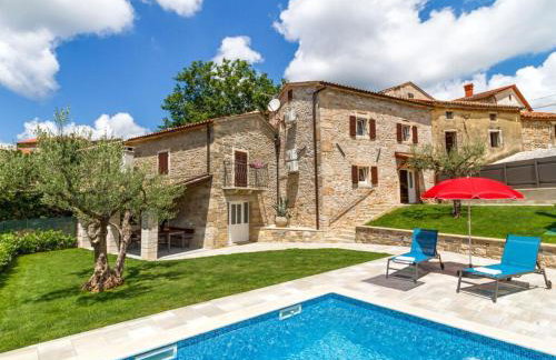 Villa Zoro Comfortable holiday residence - Foto 1