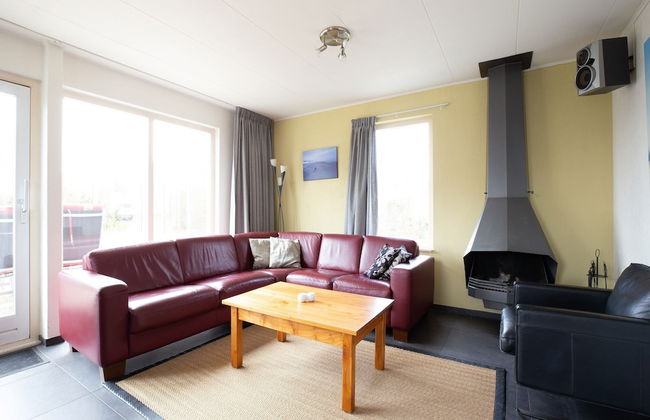 Holiday Home in De Koog Near Texel Beaches - Foto 8