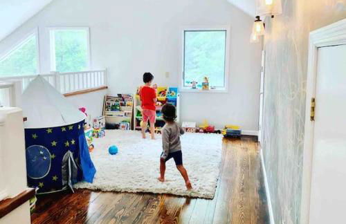 Luxury Woodstock Family Retreat with pool hot tub - Foto 52