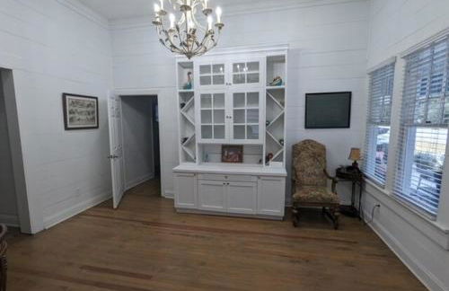 Aunt Beas House - Photo 27