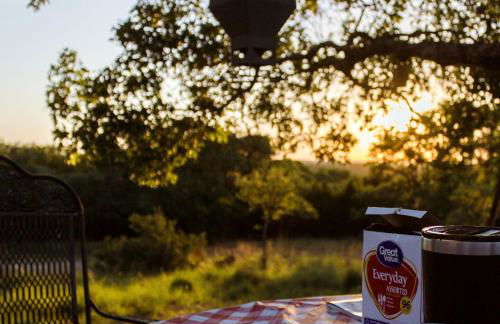 Rustic Off-the-Grid Cabin near Ample Outdoor Recreation in Harper, Texas - Photo 3