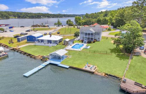 Lakefront Getaway with Dock Pool Sunset Games - Foto 70