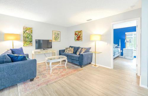 Private Patio, Walk to All! 5min- Siesta Keys Best Beach, 1min- Shopping Dining & Entertainment! - Foto 6