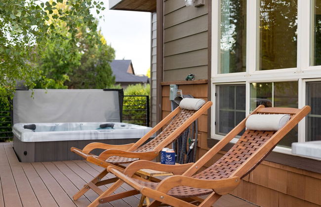 Forest Ridge Loop by Avantstay Hot Tub Private Community Amenities - Photo 34