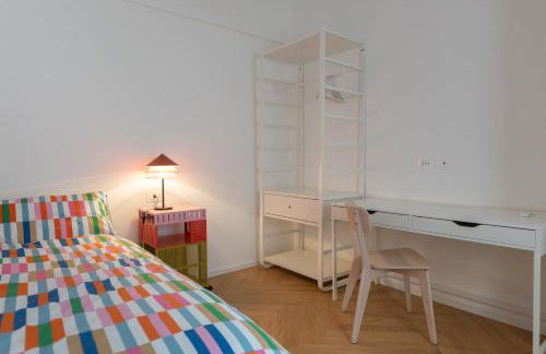 NEST LIVING Red Velvet - Private Design Apartment in the city center - Photo 25