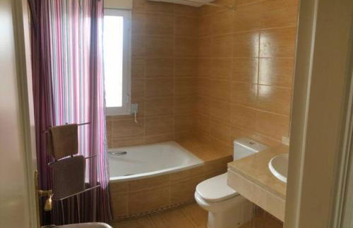 Puerto Banus, Superior 3BR Penthouse in Marbella - Photo 15