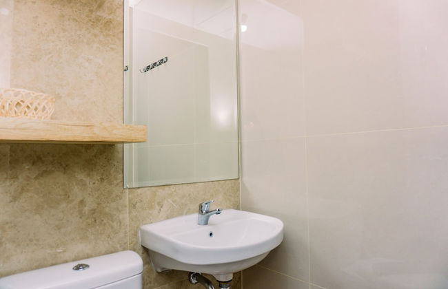 Fancy And Nice Studio Room At Transpark Bintaro Apartment - Foto 15