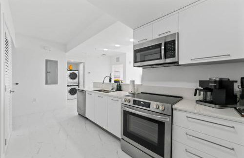 Pool & Gym | King Bed | Downtown Hollywood - Foto 12