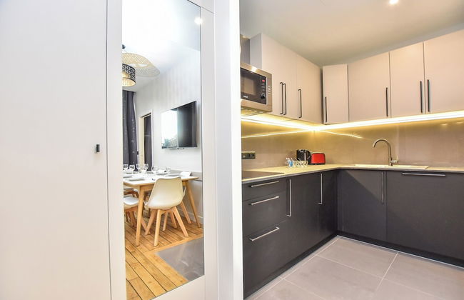 Authentic Apartment - 2br/8p - Palais Garnier - Photo 8