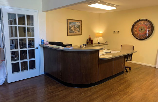 Camelot Village LLC - Foto 2