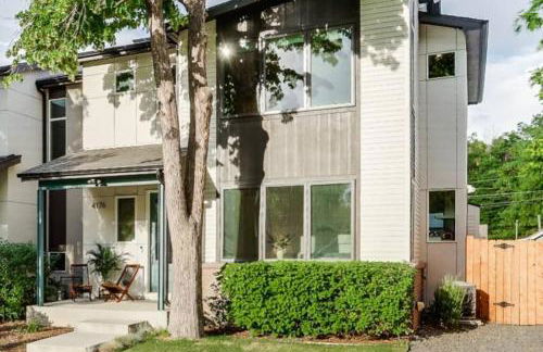 Zen Haus* Lavish Getaway w/ Gym, Sauna, Hot Tub - Foto 48