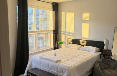 Luxury Bedroom with Private Bath & Closet Near Airport and Downtown Boston - Foto 19