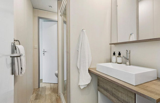 6 Person Holiday Park Home in Hesselager - Foto 5