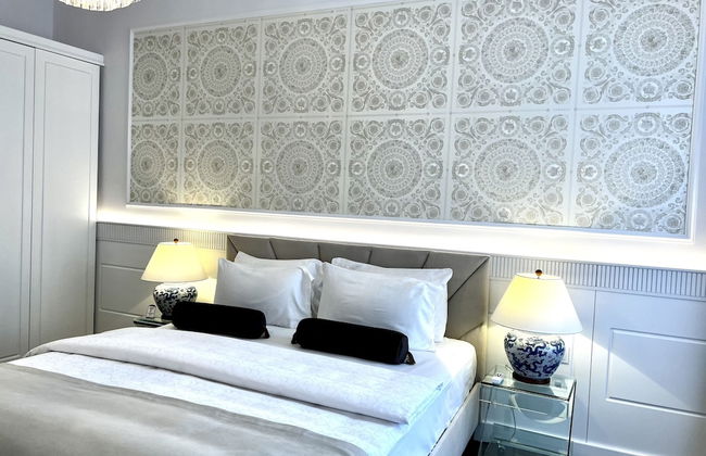 MONDRIAN Luxury Suites UNESCO Old Town - Photo 24