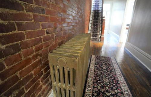 3E *Historic Gem* Heart of Southside-Sleeps 10 - Foto 3