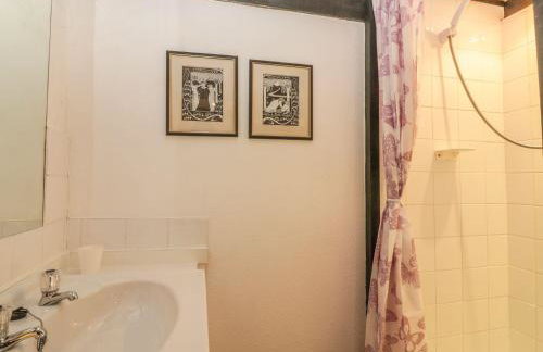 Lilac Cottage - Photo 13