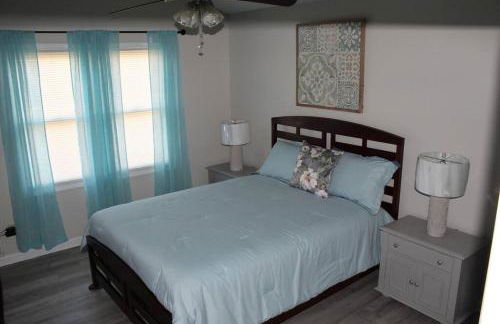 Cheerful 2-Bedroom, 2 bath with private parking - Foto 26
