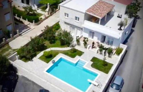 Villa Maci - Photo 1