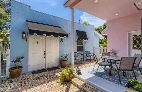 Nini's Cottage - Family-Friendly Pool Days and Cabana Nights Await - Foto 14