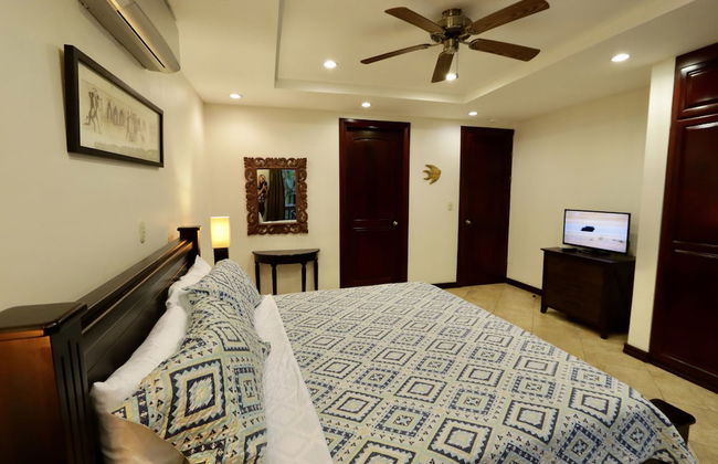 Monte Carlo Luxury Condominiums - Foto 18