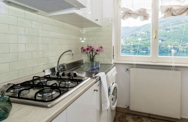 JOIVY Garden Oasis: 1BR Apt w/ Balcony & Parking - Foto 5