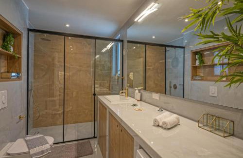 AmphiMatrion Luxury Residence - Photo 54