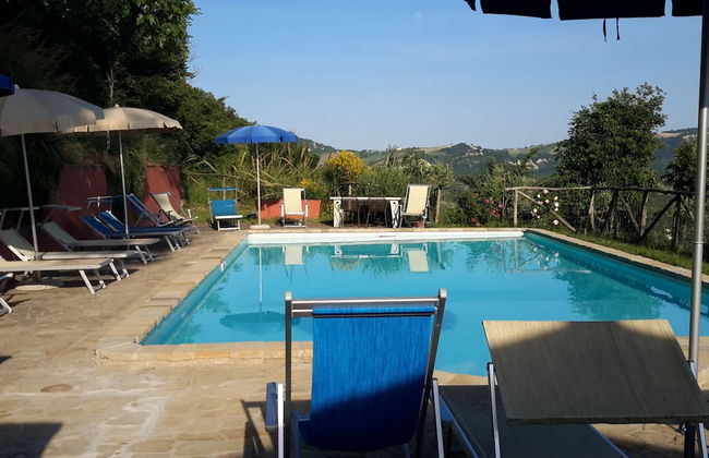 Fabulous Holiday Home With Wifi in Monte San Martino Italy - Photo 14