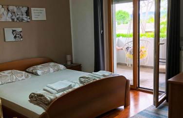 Peaceful Villa 20 min from sea - Foto 15