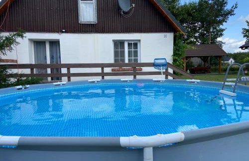 Domek nad jeziorem Bory Tucholskie las jeziora wakacje weekend Błądzim - Foto 12