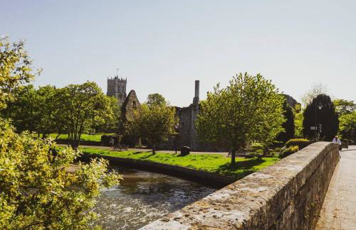 PRINCES COURT by BOURNECOAST- Holiday Apartment with Patio Garden, Parking and WIFI - FM8455 - Foto 48