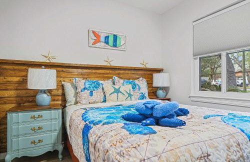 Coastal Home Family Friendly 2 Miles to Beach - Foto 13