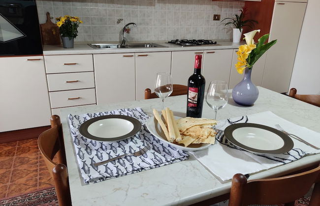 Eleonora d Arborea in Nurachi - Foto 3