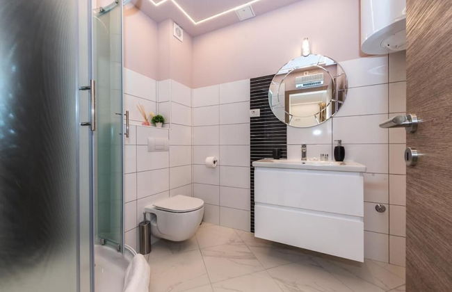 Good Life Deluxe Seafront Apartment - Foto 14