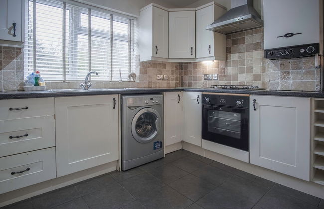 Sea Breeze Apt 3 - 2 Bed - Horton Beach - Photo 11