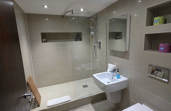 Contractor Mid week bookers - Foto 48