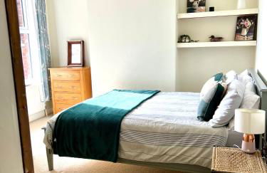 Spacious Victorian townhouse with Cathedral views - Foto 12