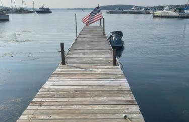 Lakefront Gem Cozy Stay w Dock Sunset Views - Foto 23