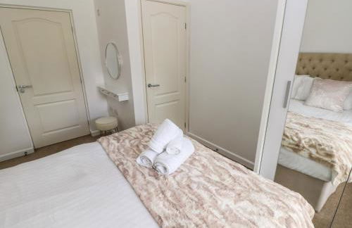 The Old Farm House - Photo 12