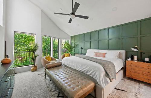 Garland Treehouse Villa: Patio Feasts & Creekside by Vacation Your way - Foto 29