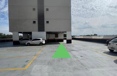 1Q Alto Padrão Aeroporto Completo Novo Praia Jardim Camburi - Foto 5