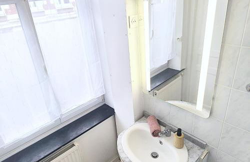 Appartement Charmant - Lille Vauban - Proche Metro - Universite - Foto 14