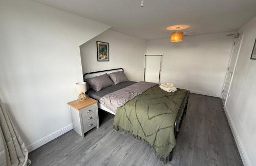 ResiLets - Berwick House - Large 4 Bed Townhouse - Contractor stays - Foto 16