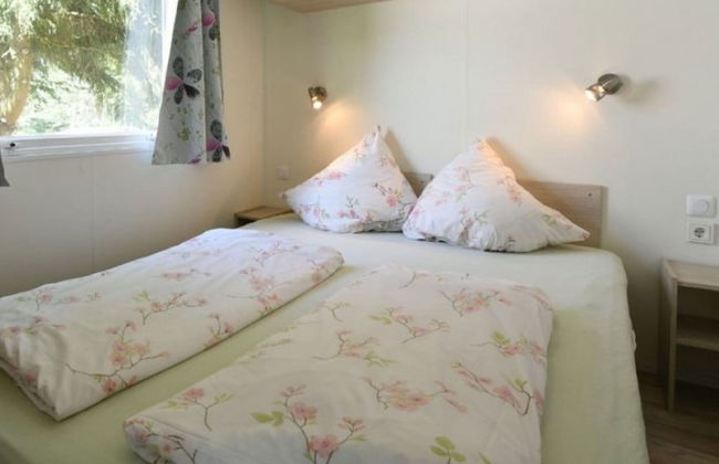 Inviting Mobile Home in Auw near Lake & City Center - Photo 3