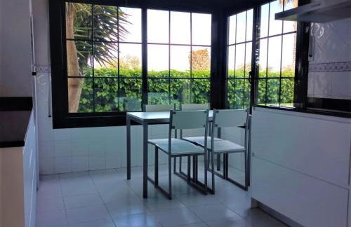 Casa de lujo en primera línea: piscina, A/A, Wi-Fi, barbacoa, jardín, 50m de la playa. - ES-89-113 - Foto 2