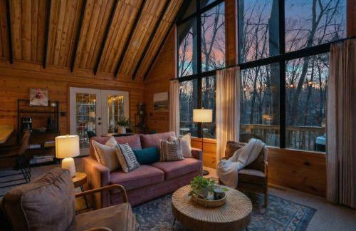 Dog-Friendly A-Frame with Hot Tub and Firepit - Foto 36