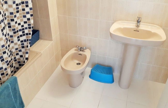 Apartamento con vistas al mar y piscina en la cala “Cap Roig” - Foto 28