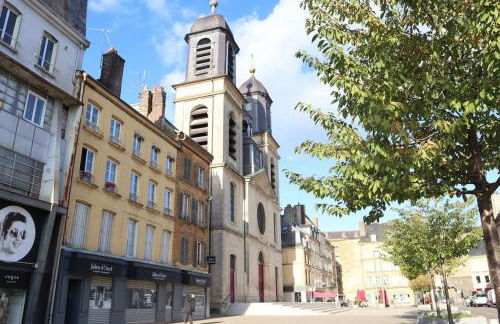 Maison atypique, centre-ville 2+2 pers Sauna IR - Foto 25