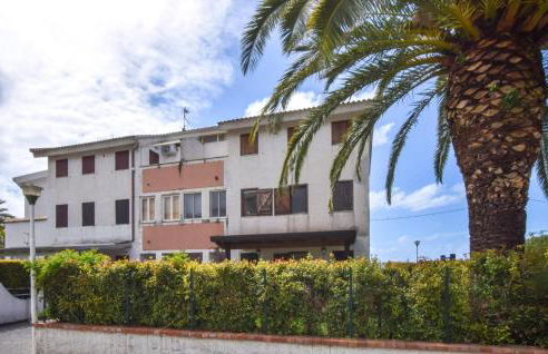 Awesome Apartment In Falerna - Foto 10