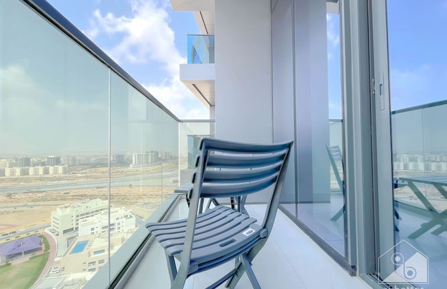 Luxury 1B With Balcony in Blue Wave Tower Dubai - Photo 13